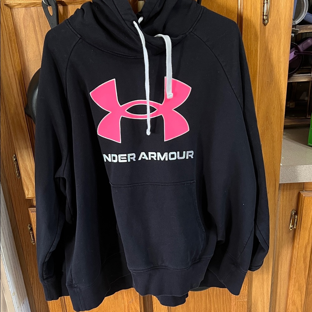 Under Armour Black Hoodie with Vibrant Pink Emblem 3XL